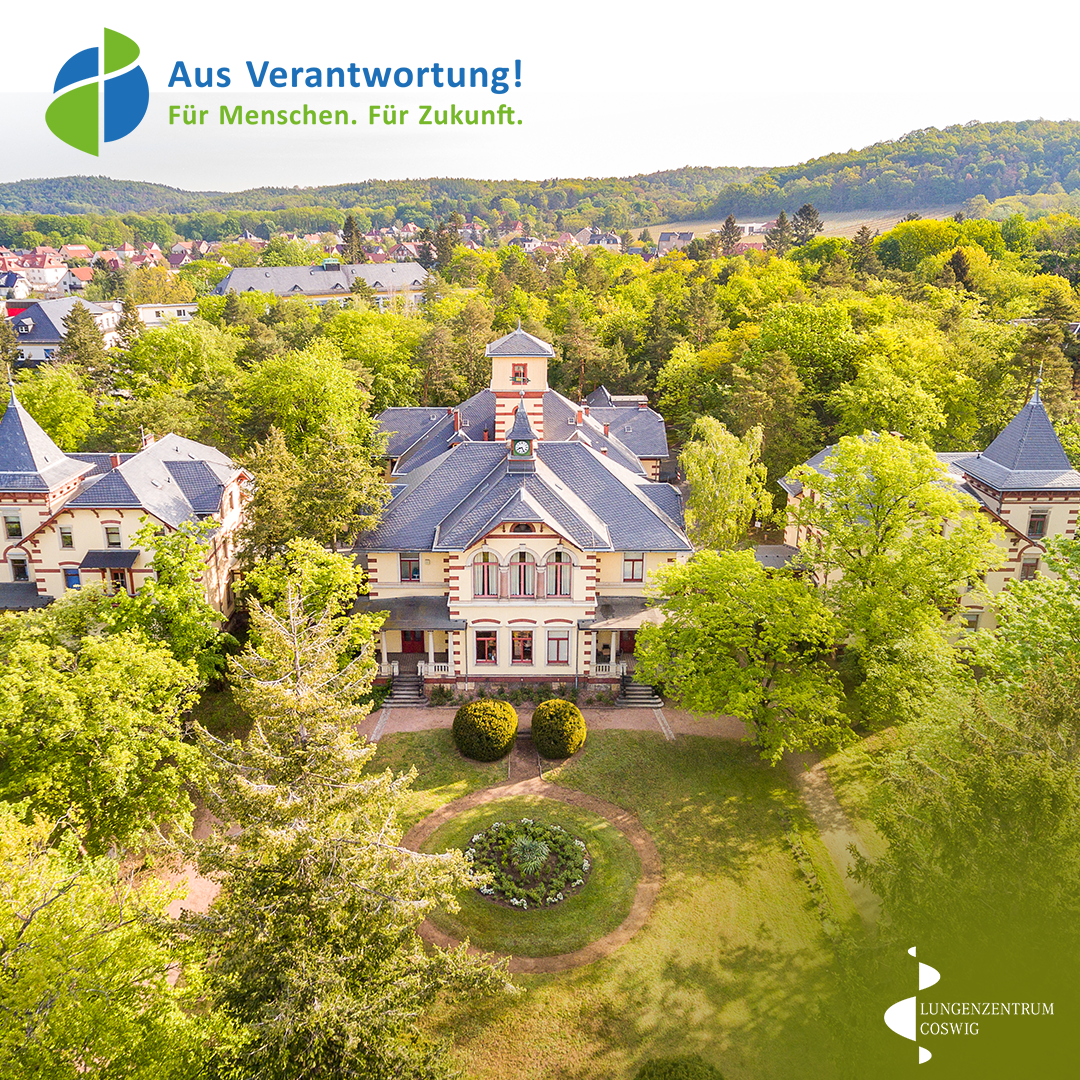 Nachhaltigkeit im Lungenzentrum Coswig: Das Bild zeigt das Lungenzentrum Coswig in der zugehörigen grünen Parkanlage